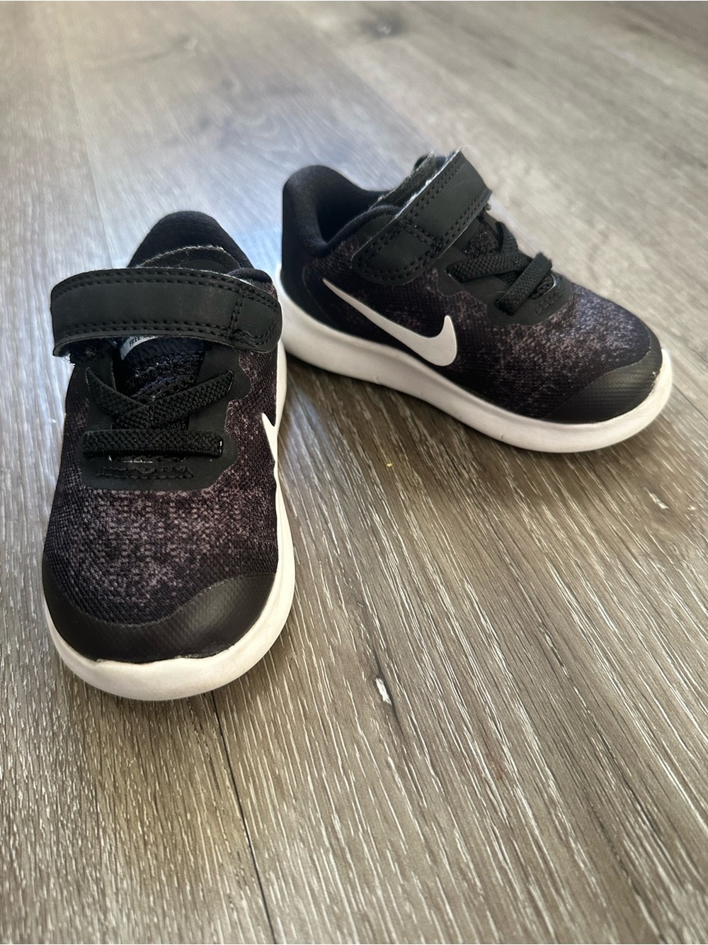Nike Kids Black and White Velcro Athletic Sneakers
